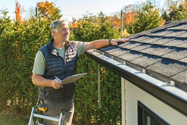 Professional Roofing technician working in Macclesfield, NC